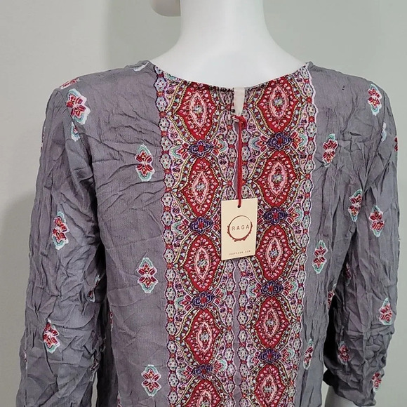 Raga Multi Color Button Vneck with 3/4 sleeve mini dress - Picture 6 of 9